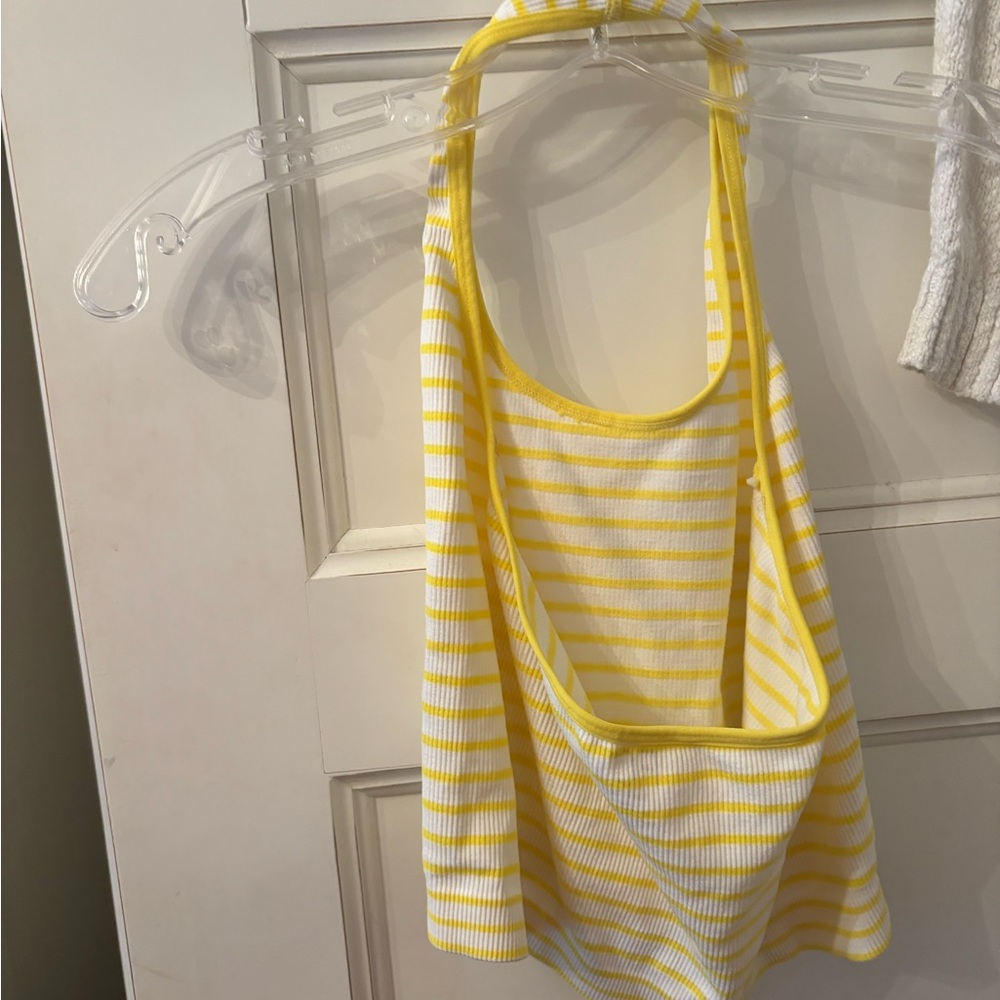 Yellow top - Picture 2 of 3